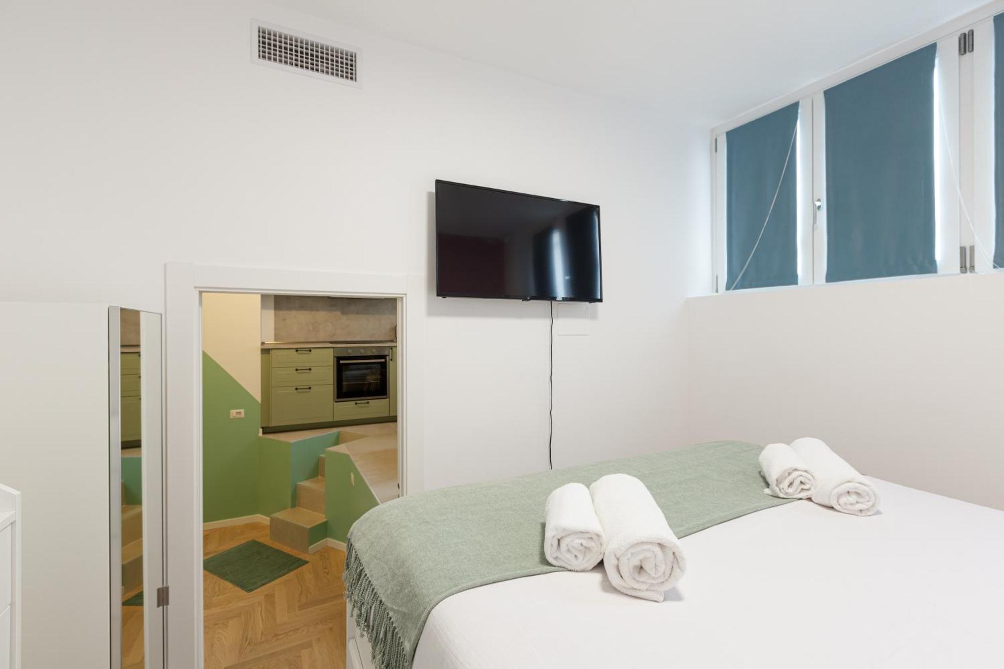 Insubria Park - Pastel Color Apartment! Milano Eksteriør billede